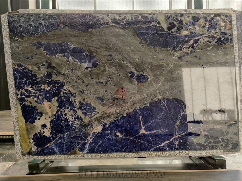 Azul Namibia (Blue Sodalite) Namibia Blue Sodalite